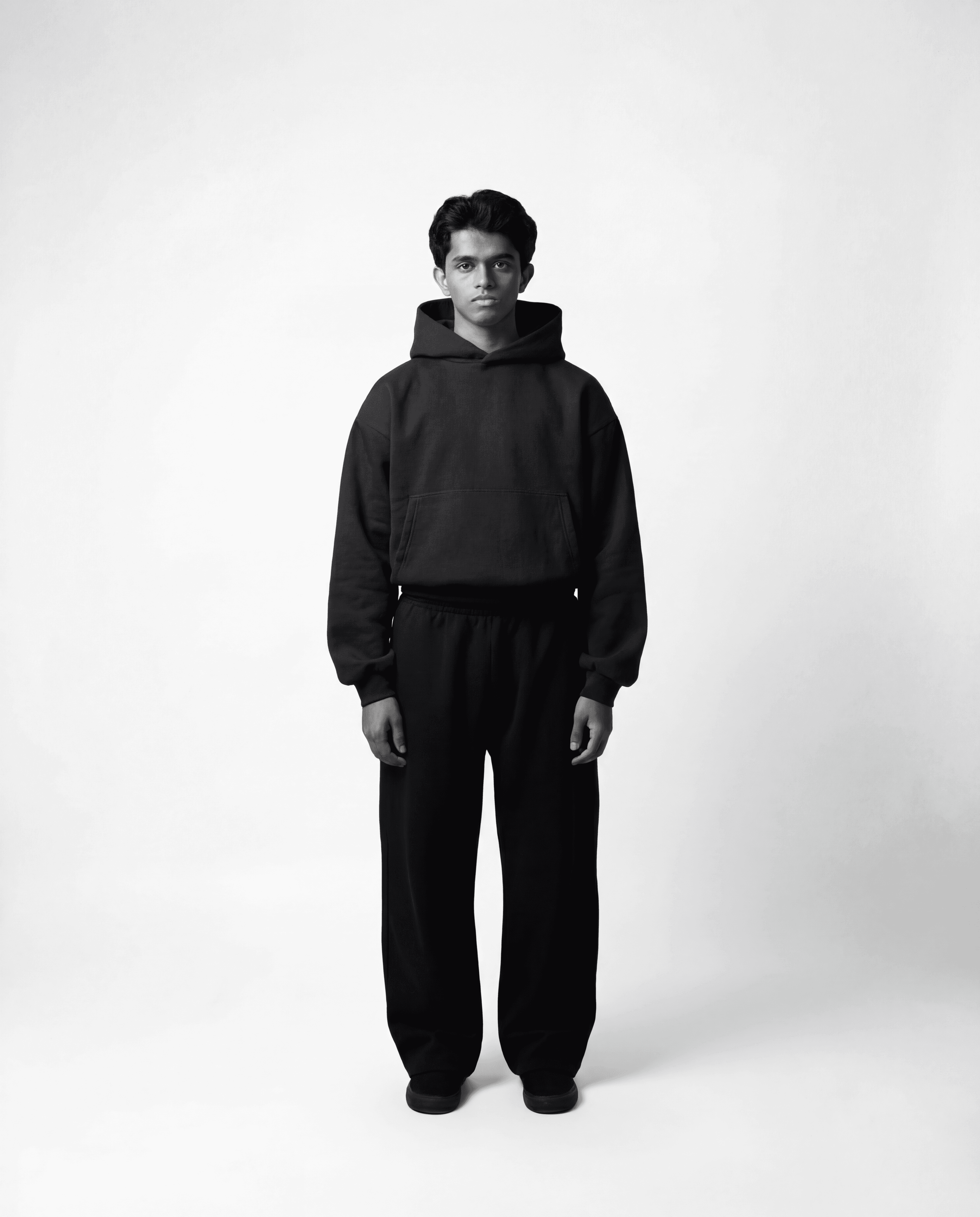 V1 Pants in Carbon - 1